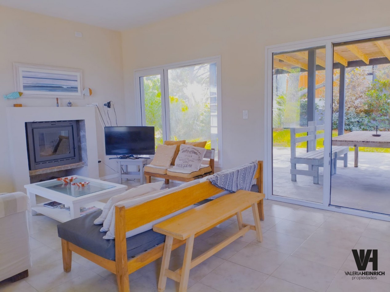 Venta casa Costa Esmeralda Ecuestre. gas natural