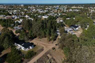 Fideicomiso inmobiliario versus fideicomiso financiero: ¿qué firmás cuando comprás en un barrio como Costa Esmeralda o Villarobles?