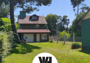 Casa en alquiler en Ostende a 4 cuadras del mar