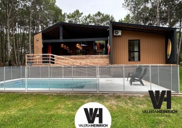 Casa Villarobles. Cerca Pinamar y Costa Esmeralda. Con salida al mar. 20 pax. ALQUILER. 6 DORM