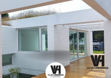 CASA EN VENTA COSTA ESMERALDA SEND 3 DISEÑO 
