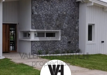 Alquiler Costa Esmeralda Ecuestre 4 dorm pileta 