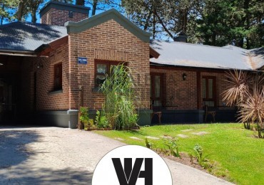 CASA EN ALQUILER PINAMAR PILETA 6 PAX